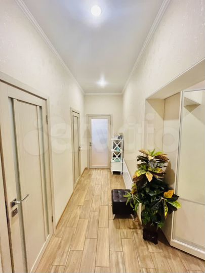 2-к. квартира, 80,8 м², 2/12 эт.