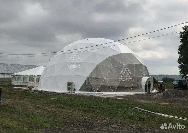 Сферический шатер для кафе и рестранов