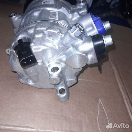Компрессор климатической уст. Audi A3 RS3 Q3 TT 2