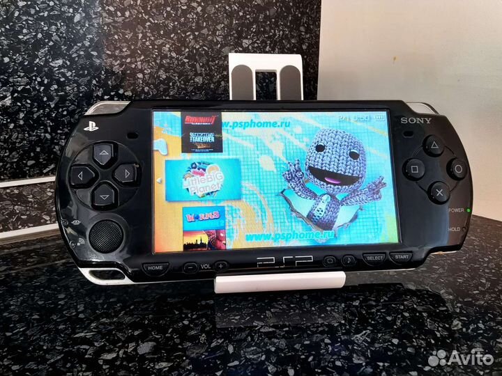 Sony PSP 2008 прошитая /60 игр/64Гб