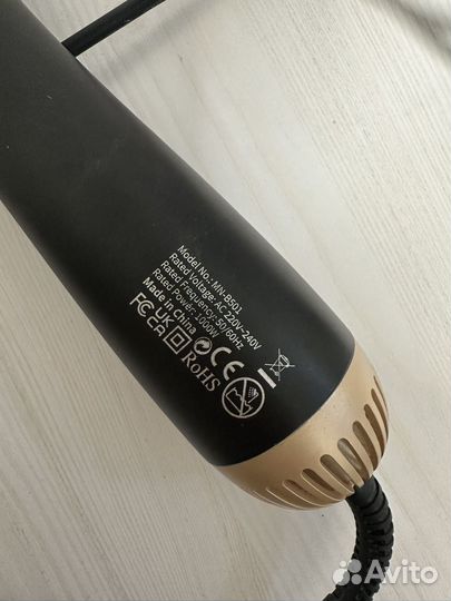 Фен щетка Zofft