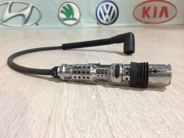 Высоковольтный провод на 3й цилиндр Шкода VAG