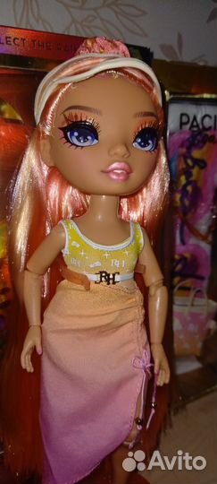 Кукла Rainbow high Simone Summers