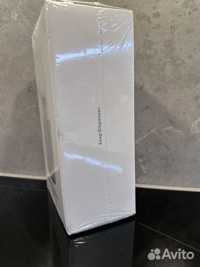 Сенсорный дозатор мыла
