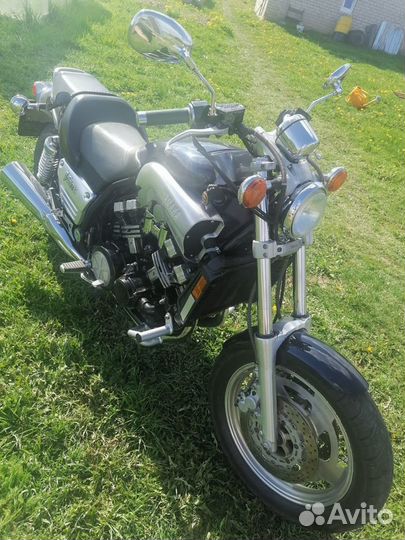 Yamaha v-max 1200