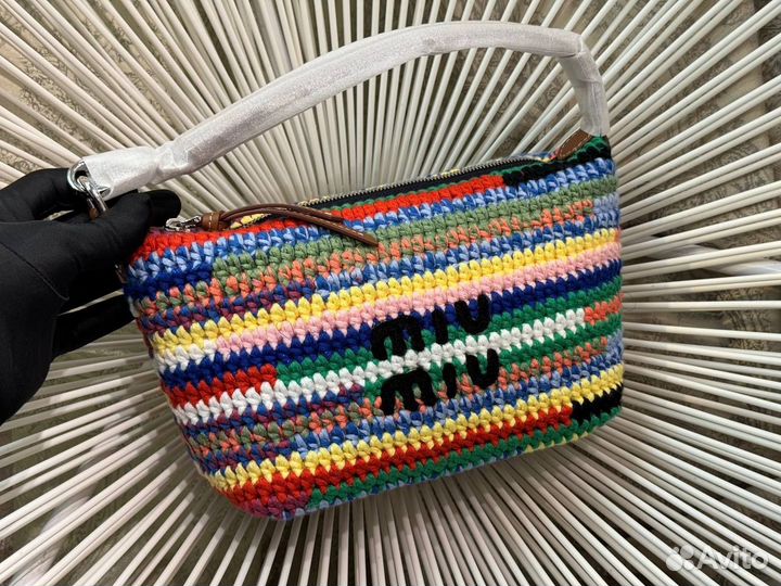 Сумка Miu Miu Crochet Pouch