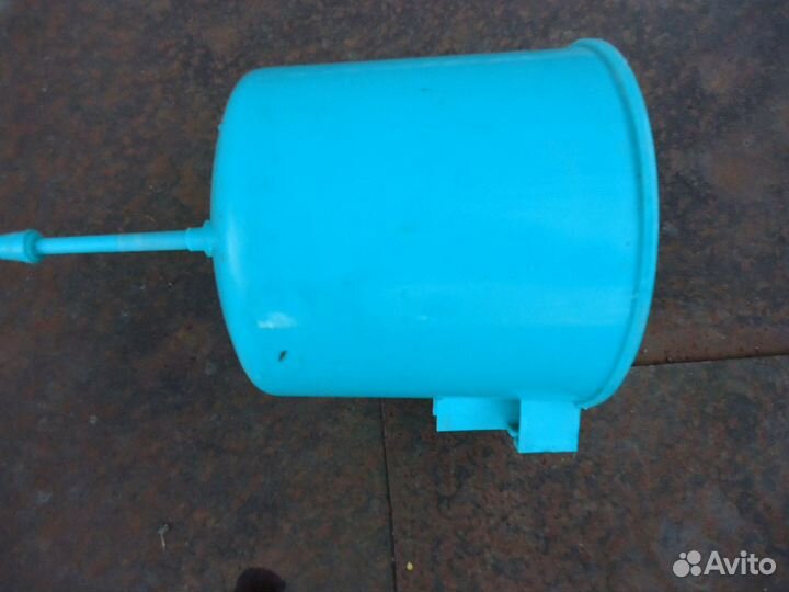 Умывальник (рукомойник) полевой во дворе