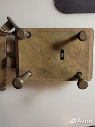 Замок дверной реечный