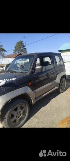 Mitsubishi Pajero Junior 1.1 AT, 1996, битый, 200 000 км