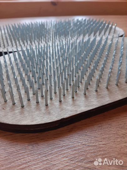 Садху, доски с гвоздями для практик, гвоздестояние