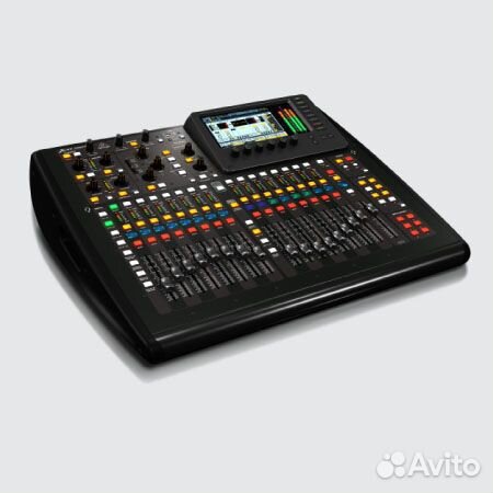 Behringer X32 Compact