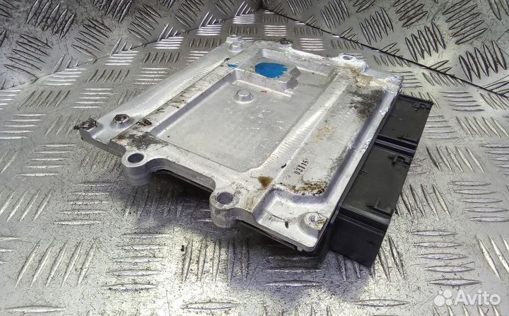 Блок управления двигателем Volvo V40