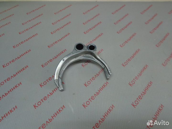 Nissan 32811-8H500 Вилка перекл. 3 и 4