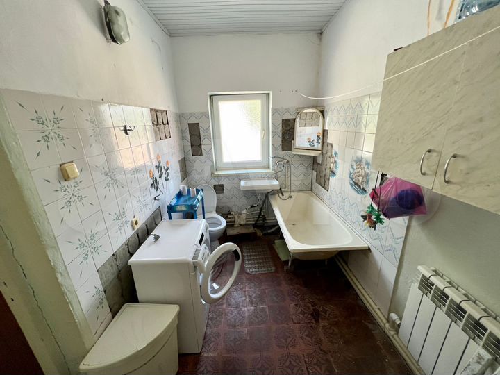 3-к. квартира, 67,9 м², 1/2 эт.