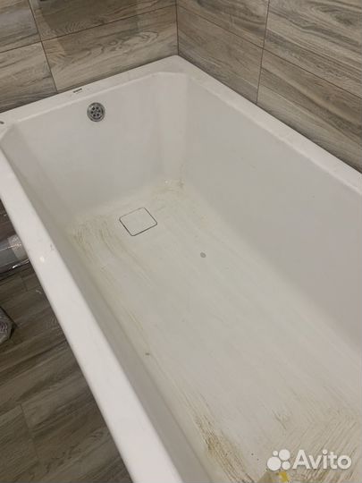 Ванна акриловая