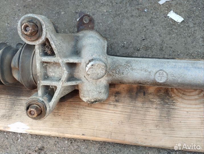 Рулевая рейка 