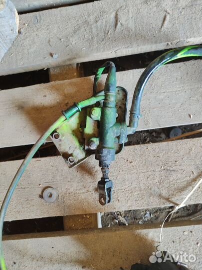 Перья ресер файтер или нитро