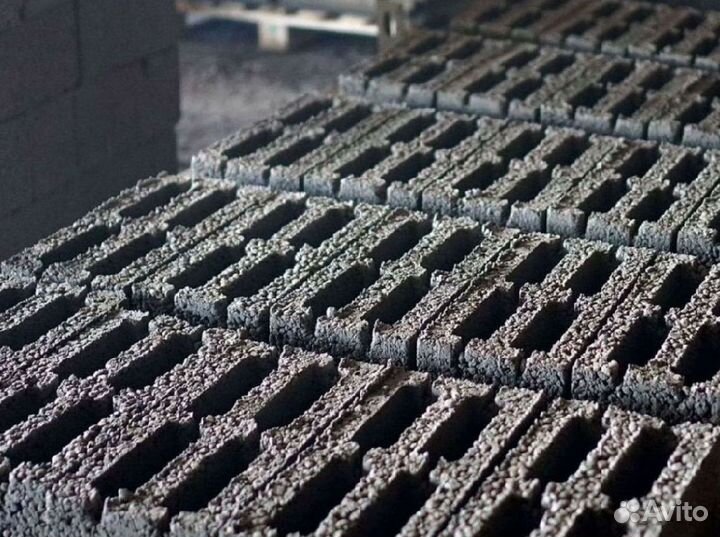 Блок муровой 20