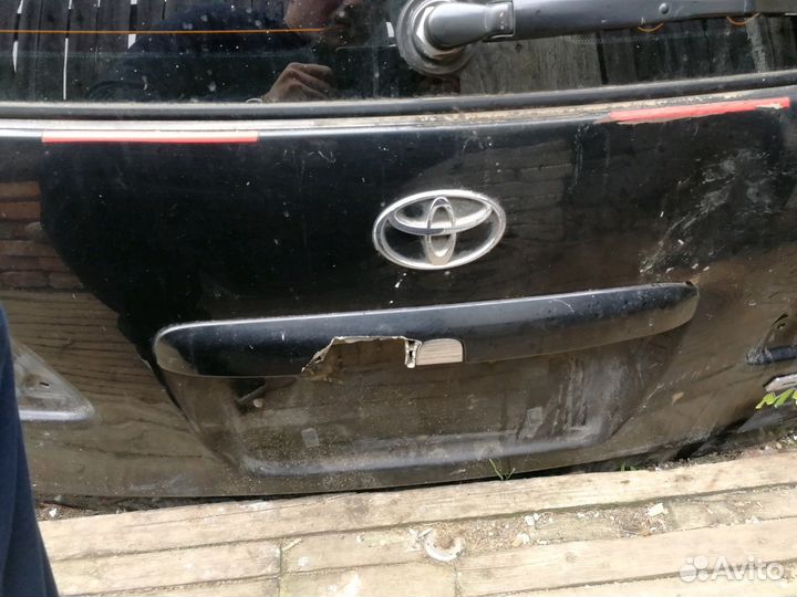 Продам 5 дверь