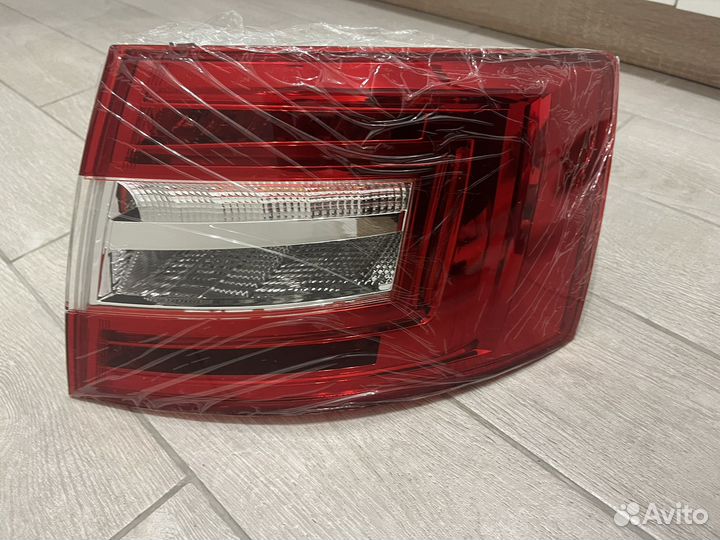 Фонарь задний skoda octavia а7 правый