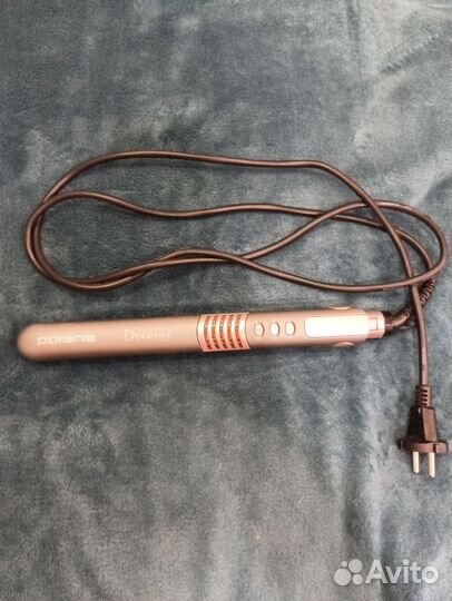 Плойка (утюжок, выпрямитель)