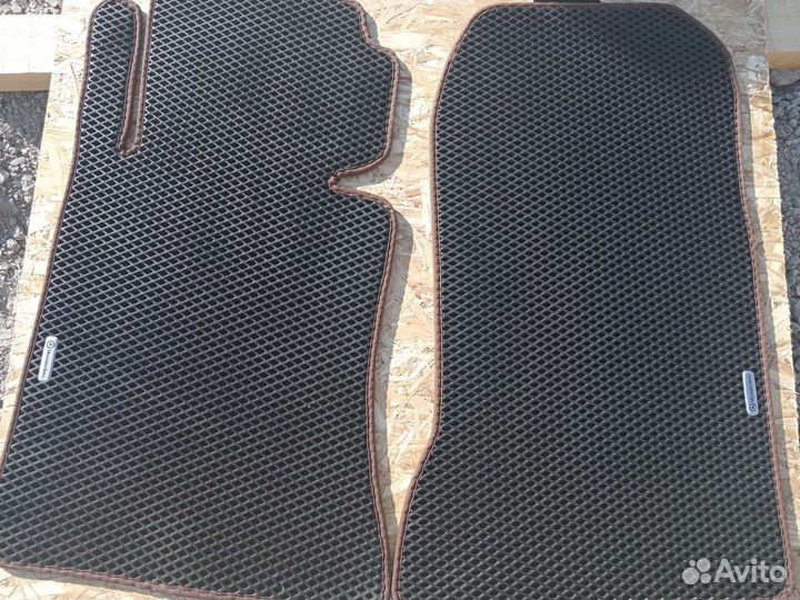 Автомобильные коврики