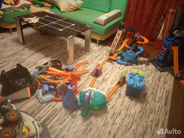 Треки hotwheels + машинки