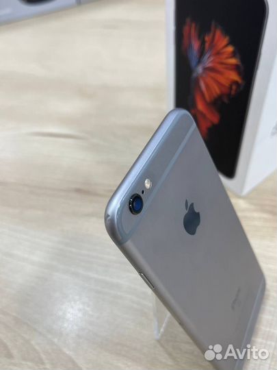iPhone 6S, 64 ГБ