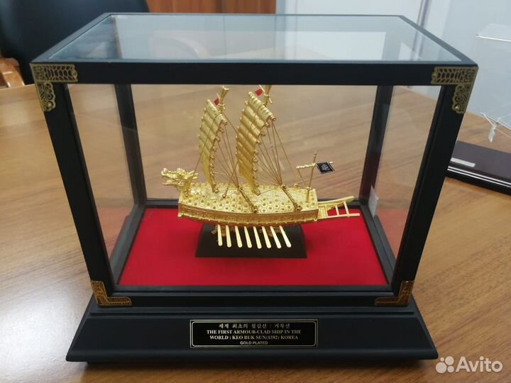 Статуэтка Корабль позолоченный