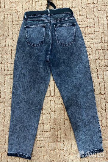 Джинсы
