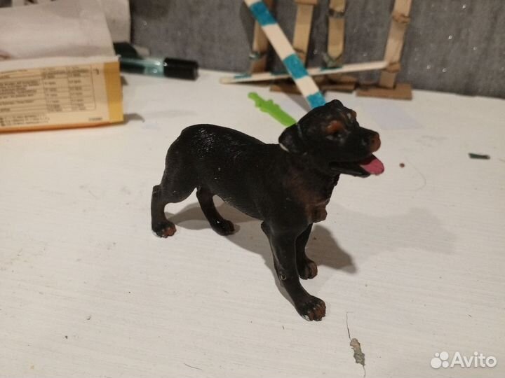 Игрушечная собака