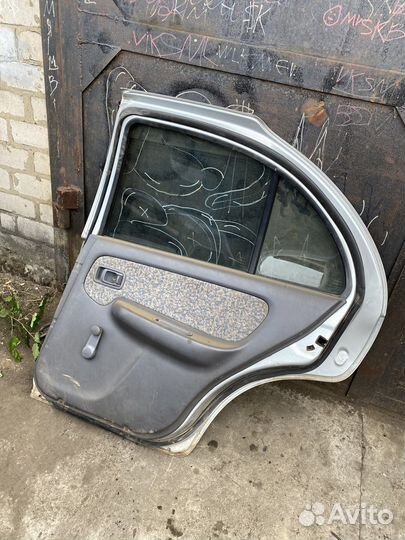 Дверь задняя правая ниссан альмера n15