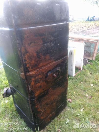 Топливный бак