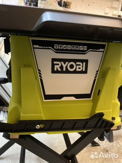 Распиловочный станок Ryobi RTS1800ES-G