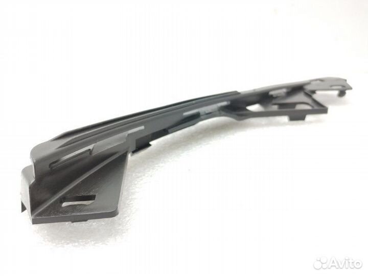 Кронштейн бампера передний левый Volvo V50 MW20