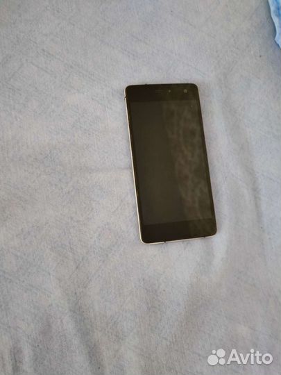 Micromax A350 Canvas Knight, 2/32 ГБ