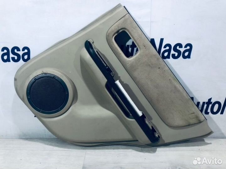 Обшивка двери задняя правая Nissan X-Trail T30