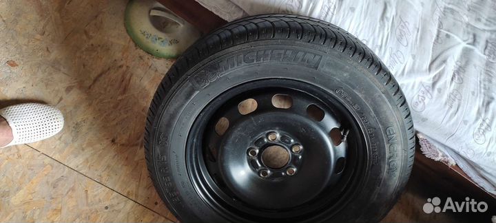 Шина Мишлен r15