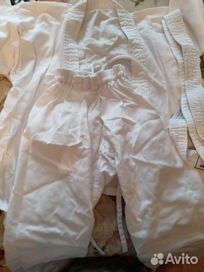 Кимоно для каратэ, защита на ноги, руки, шлем