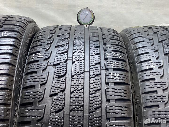 Kumho I'Zen KW27 235/40 R18