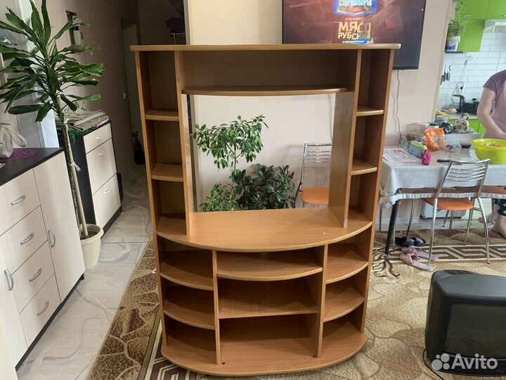 Тумбочка под телевизор