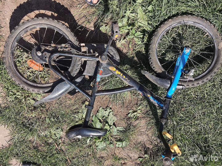 Детский велосипед 16