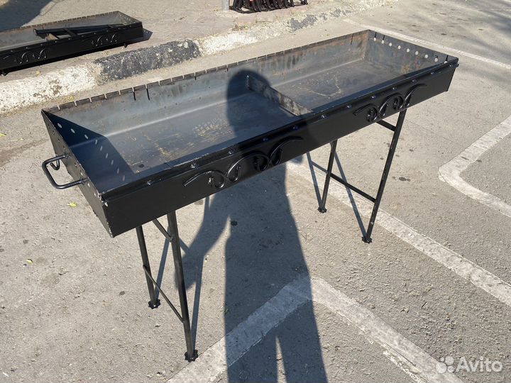 Мангал большой, высокий