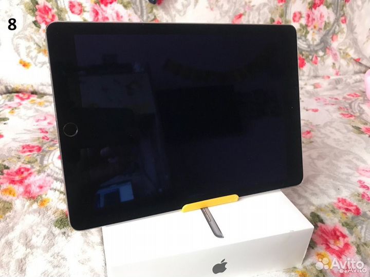 Планшет Apple iPad air 2 WiFi 16 Гбайт