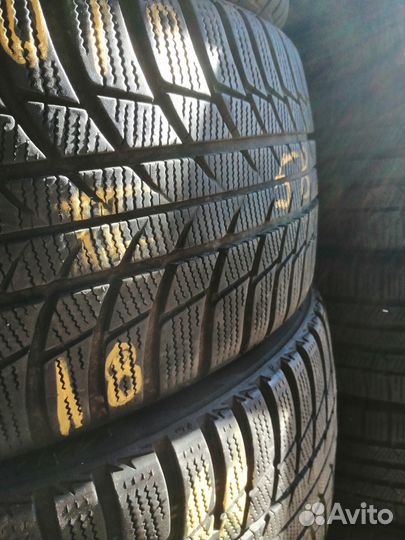 Bridgestone Blizzak LM-001 225/40 R18