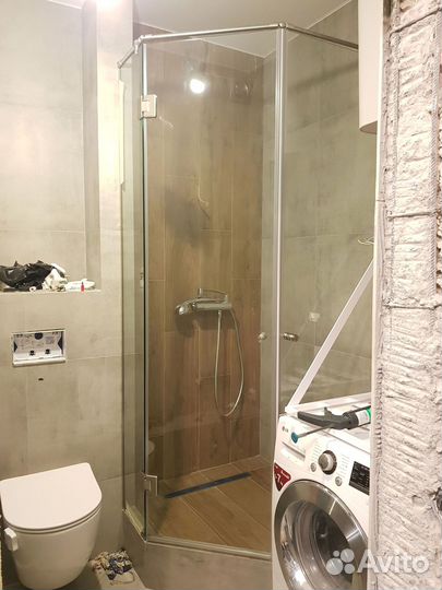 Душевой уголок, дверь в нишу, перегородка