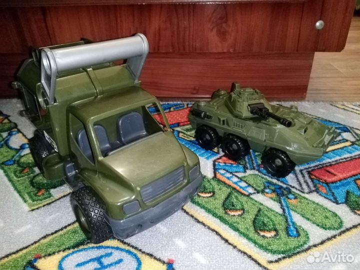 Военные машинки