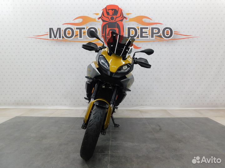 BMW F900XR 038655