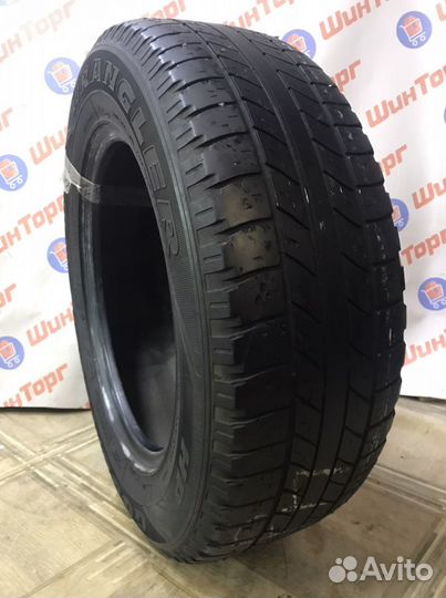 Goodyear Wrangler HP 235/65 R17