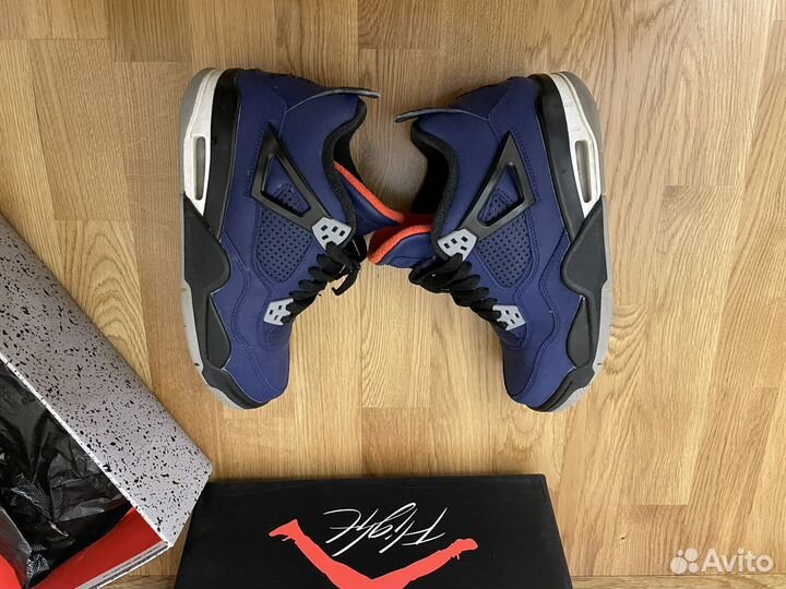 Кроссовки женские Nike Air Jordan 4 Retro Winter